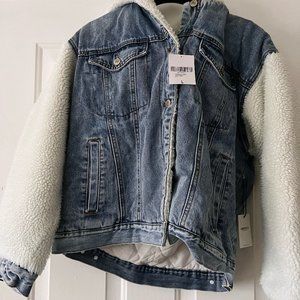 NWT Forever 21 Denim Sherpa Lined Hooded Jacket